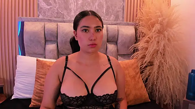 Sulay_Kim Chat XXX in diretta
