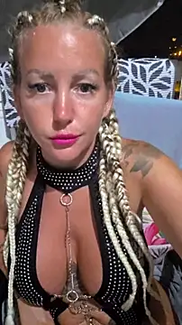 دردشة Jassy_Foxy الجنسية المباشرة