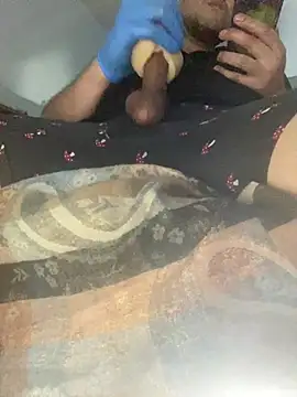 GusanoDelicioso Live XXX-Chat