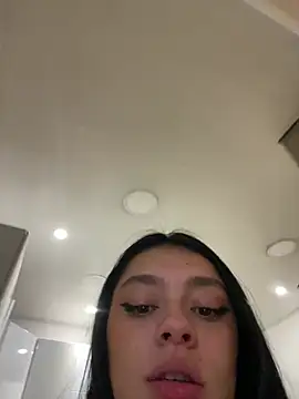 Lummii_ Chat XXX live