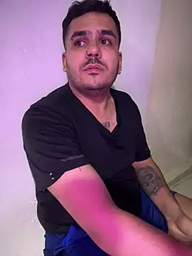 LatinBearX Chat XXX live