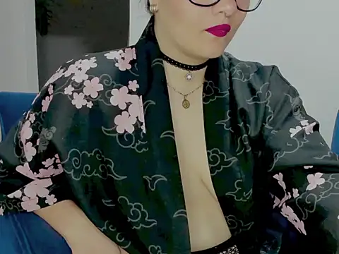 Chat +18 de Babe-sofi ao vivo