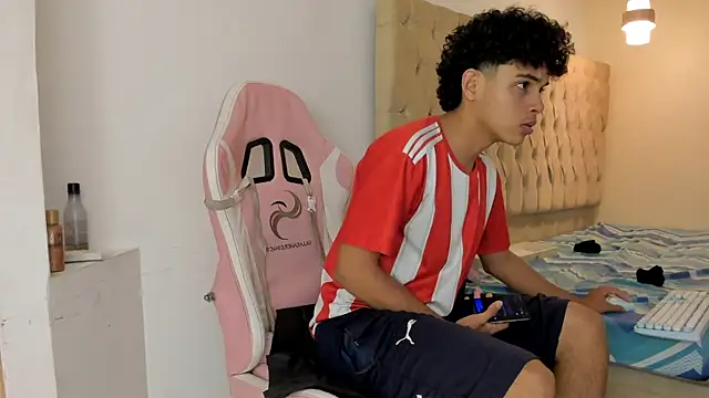 Chat XXX en directo de Boy_king28