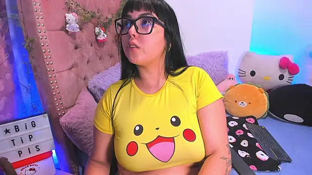 LillyCandy Adlı Modelin Canlı XXX Sohbeti
