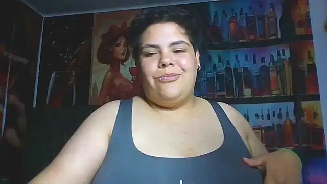 Hailey_Curvy Live XXX-Chat
