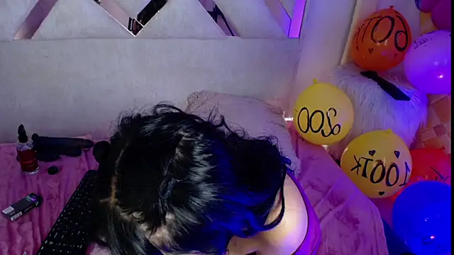 ladymooncs Chat XXX live