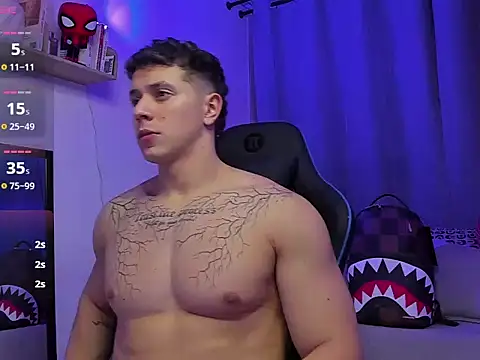 Czat XXX na żywo – ASHTON_HILS