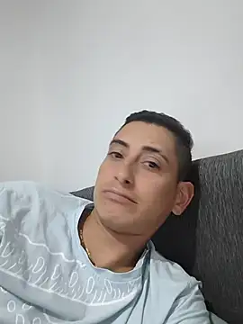 Chatroom XXX en direct de Tiger_cryad