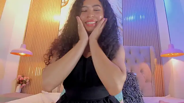 XXX chat uživo modela selenaflamemj