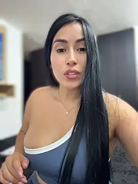 areviklusine1's Live XXX Chat
