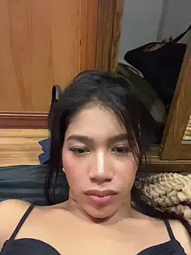 solana_elowen Show in webcam