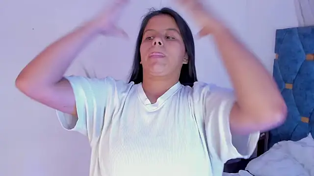دردشة sasha_roldann الجنسية المباشرة
