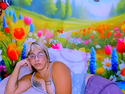 indianroxy Live XXX-chat