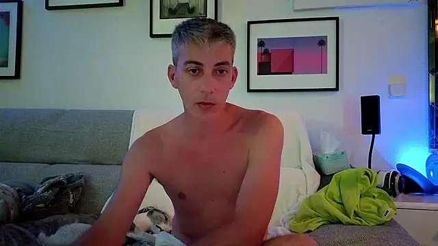1Hugo1 Live XXX-Chat