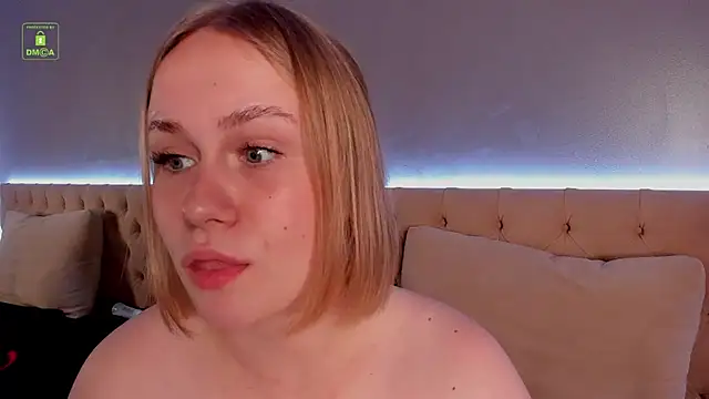 Chatroom XXX en direct de stacy_moorex