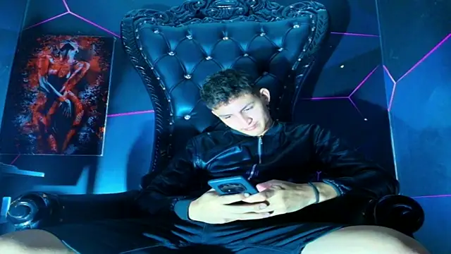 Chat XXX ao vivo de Axel_Romanov