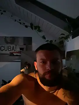 Chat +18 de MrTwister666 ao vivo