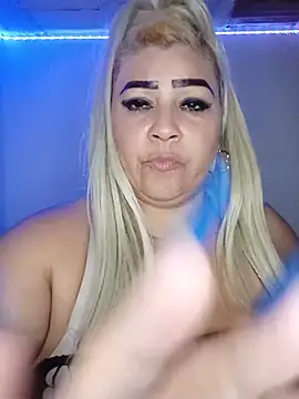 XXX chat uživo modela BonniAdams