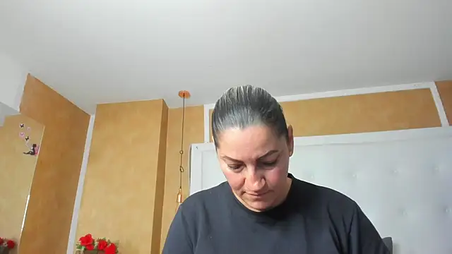 Heidy_milfn Live XXX chat