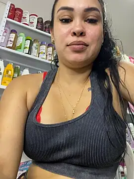 Chat +18 de FOX_LATINA ao vivo