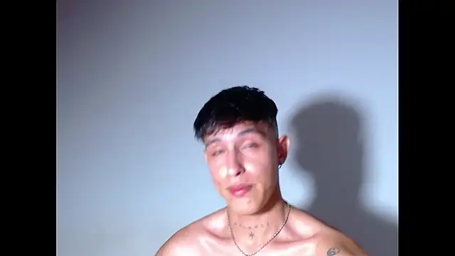 rowanbig – Naživo XXX chat