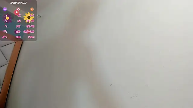 emma_castilloo's Live XXX Chat