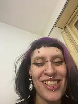 KititA12n Live XXX chat