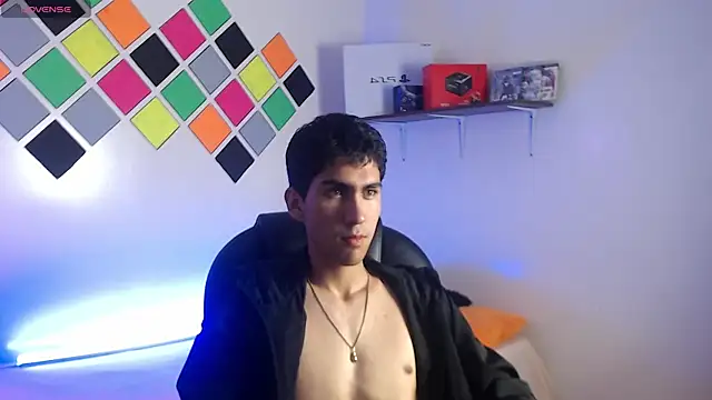 Chatroom XXX en direct de adan_tower