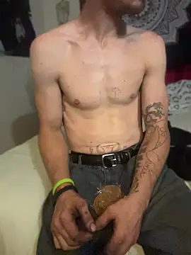 KBONE36 XXX чат на живо