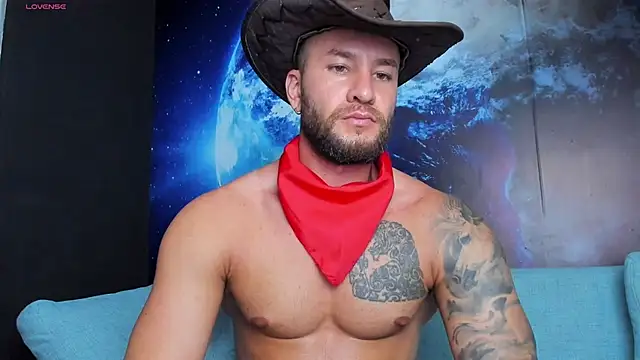 XXX chat uživo modela delessandro_world