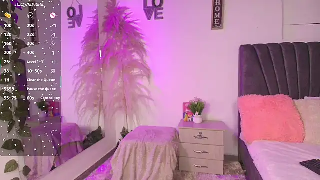 miaoconell XXX чат на живо