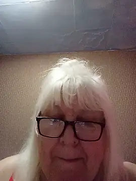 Chat +18 de Alexia64231 ao vivo