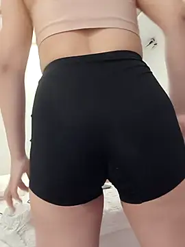 susu_baby 网络视讯表演