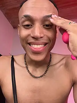 Chat XXX ao vivo de johnny_zhang