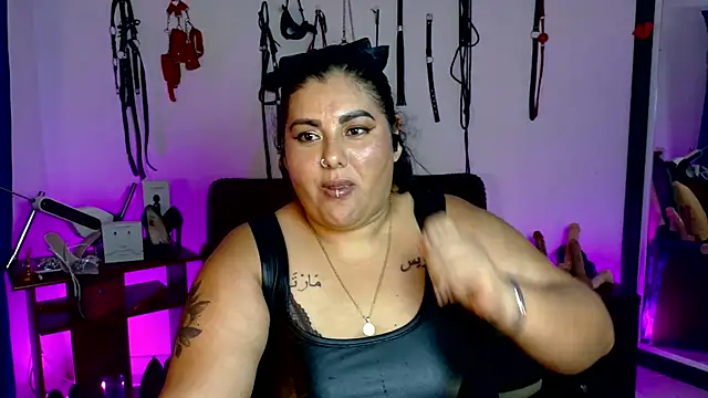 AndreaKinky Live XXX-Chat