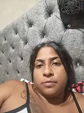 Giselabrunette25 现场XXX聊天