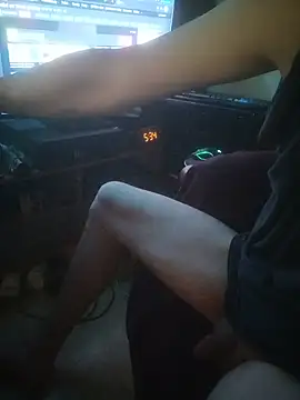 XXX chat uživo modela Martynew