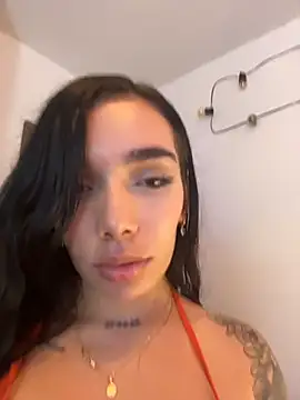 Chat +18 de milasantana_ ao vivo
