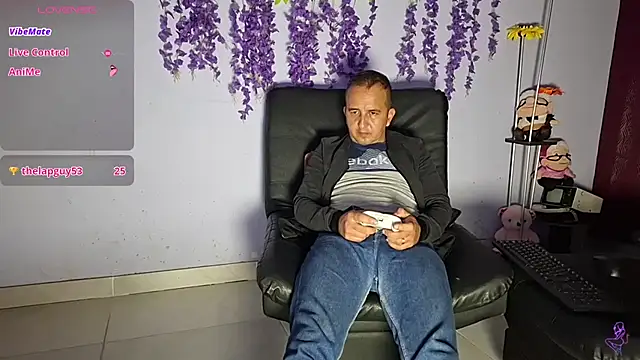 GreisyAndHazzan Live XXX-Chat