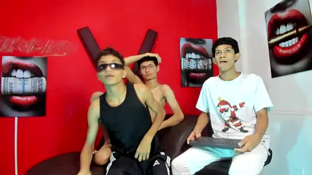 แชท XXX สดของ PRETTY_LOVERS1