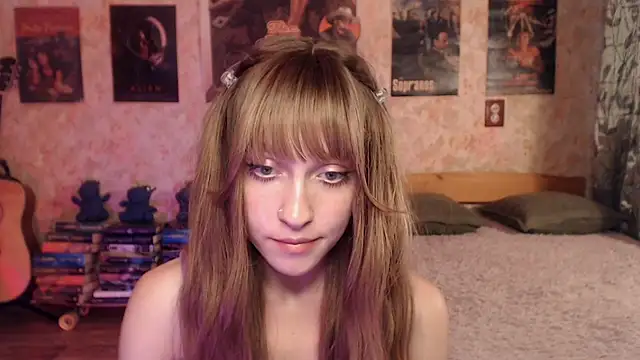 Friendly_Ellie XXX чат на живо
