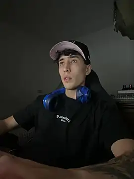 XXX chat uživo modela gojo_satoru_18