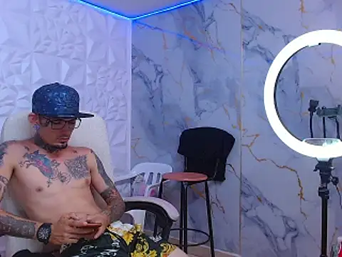 Boy_tatto77's Live XXX Chat