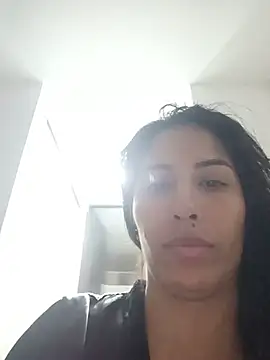 Chatroom XXX en direct de LizaLorini