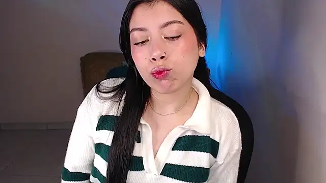 Chat XXX ao vivo de iam_emy