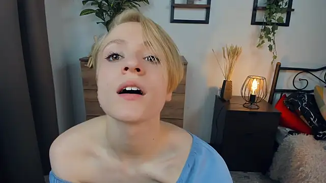 JanettePerro Chat XXX in diretta