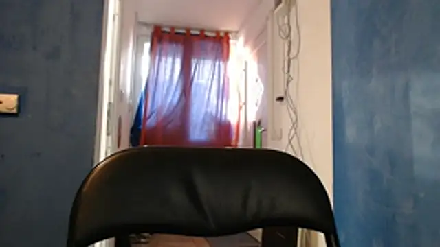 Pokazy przed kamerką – alex_blu