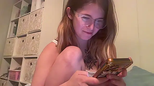Riley_ray69 élő XXX-chatje