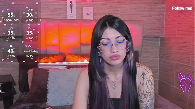 mia_devine_'s Live XXX Chat