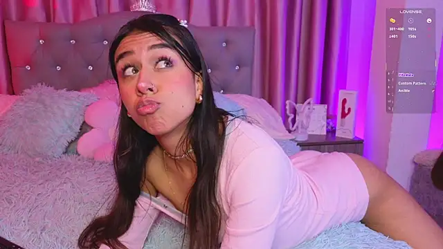 Emiily_Scott1 élő XXX-chatje